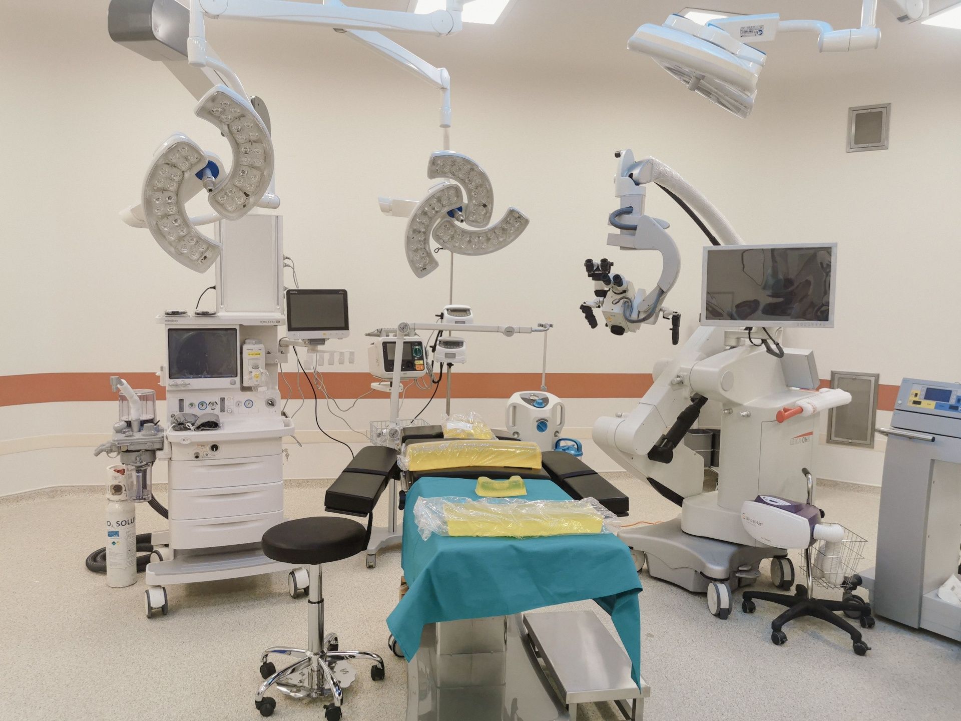Ambulatory & Specialty Clinics